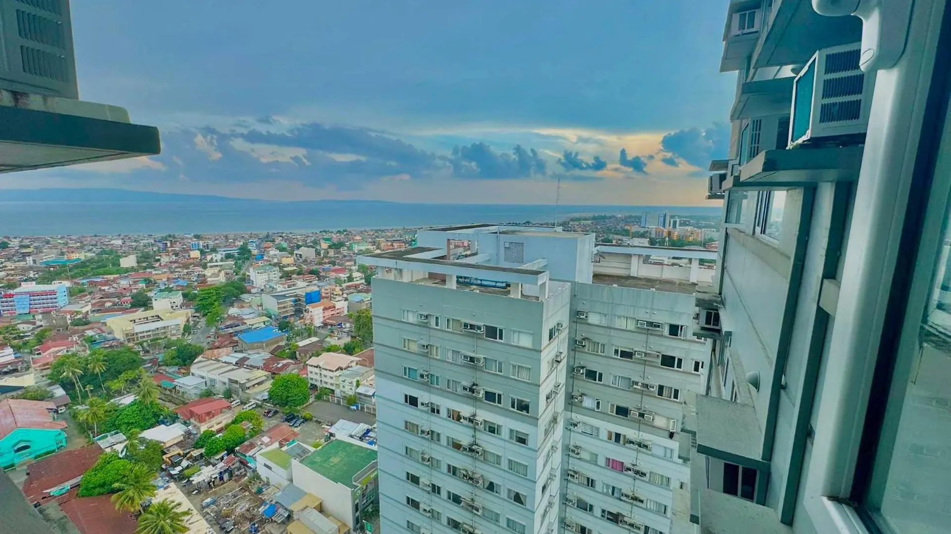 Avida Towers Davao 아파트